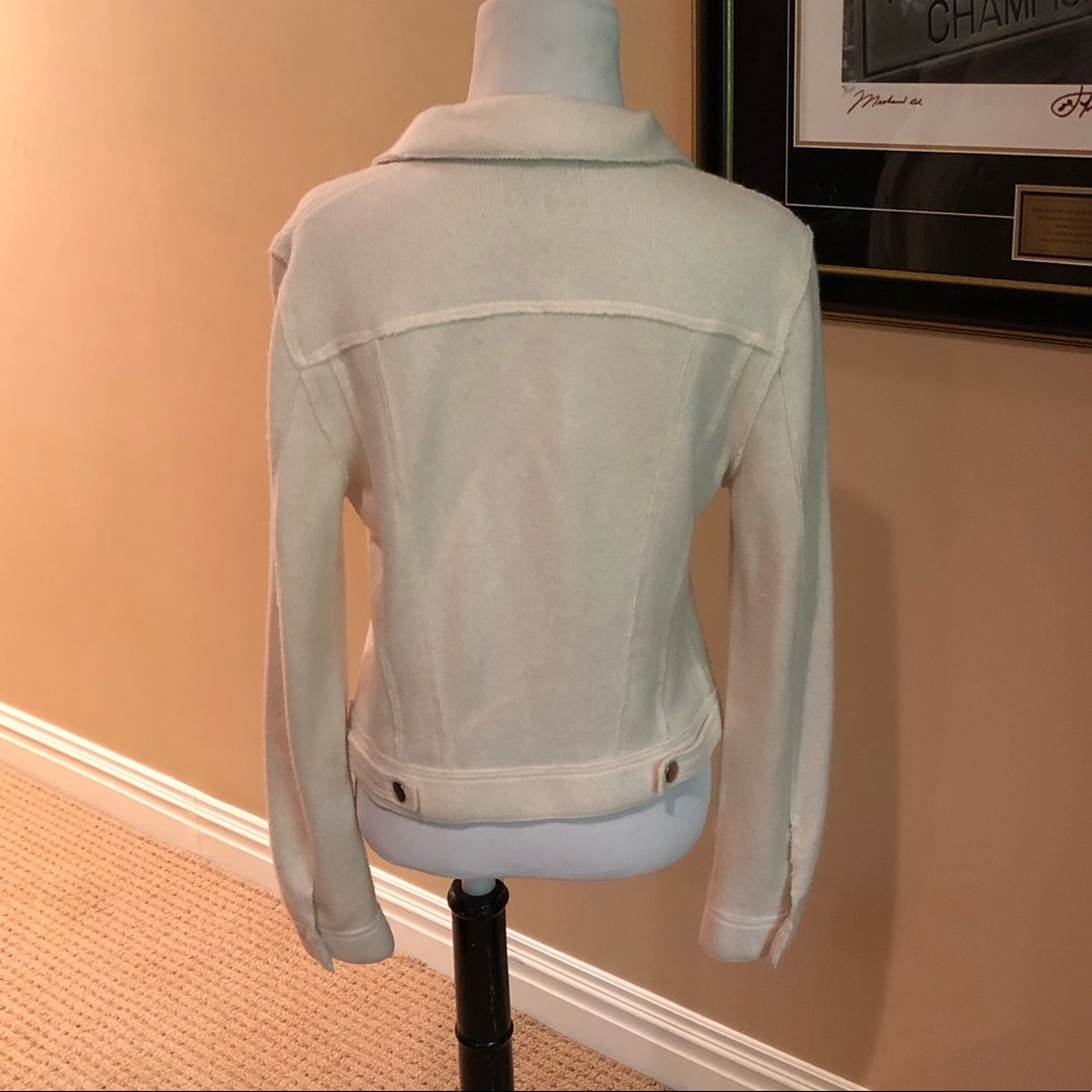 100% Cashmere Button Down Light Weight Jacket - image 4